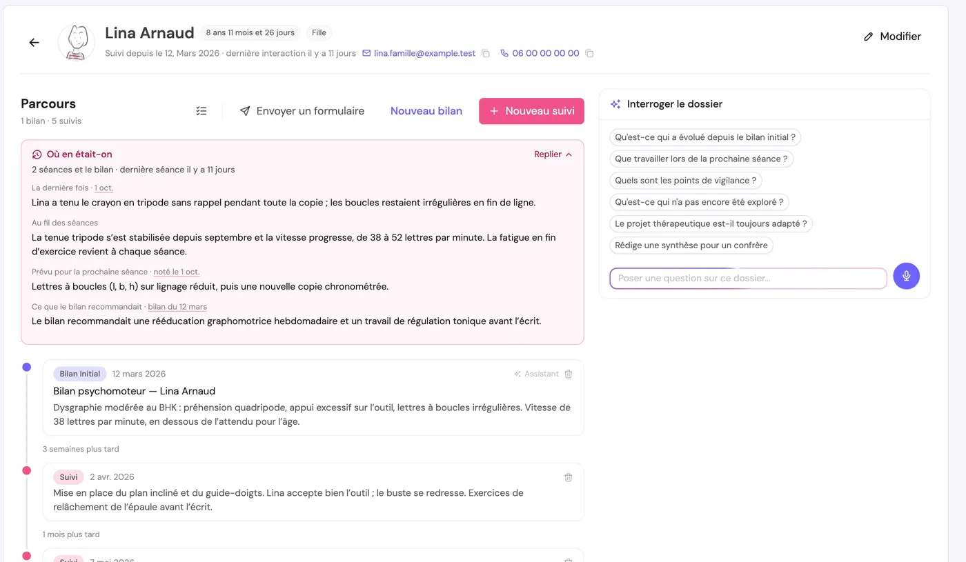 La fiche d'un patient : le résumé des séances précédentes en haut du parcours, et l'assistant du dossier.